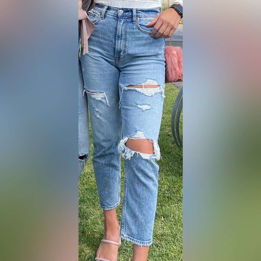 Abercrombie Ankle Straight Ultra High Rise Curve Love Jeans
